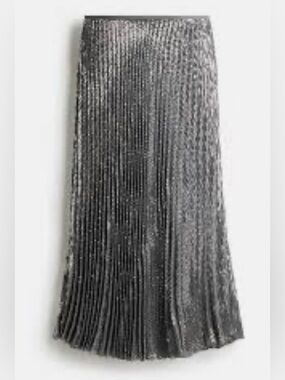 H&M  Sequin Silver Gray Pleated Midi Skirt  Size Medium
